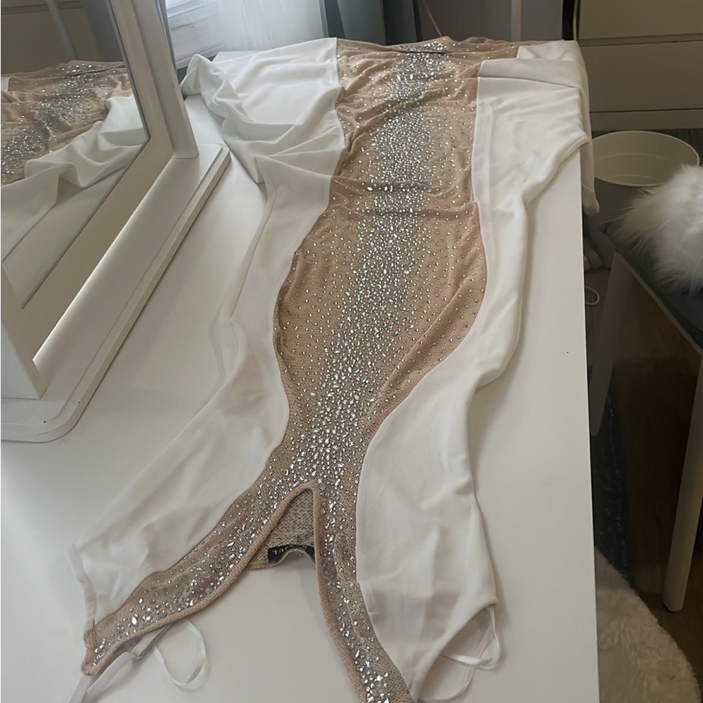 Dress - Picture 5 of 6